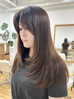 キキ ヘアスタジオ(kiki hair studio)&nbsp;大人女性20代30代40代小顔◎レイヤースタイル　クリアグレージュ