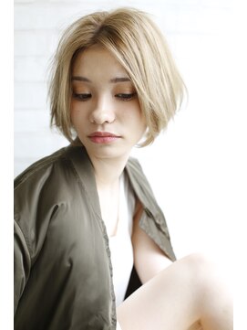 クーラ(Cura) ドライな質感ショートボブ【Cura原宿】