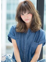 オーガスト ヘア ネイル(AUGUST hair nail)&nbsp;ふわっとミディ　パーソナルカラー　セミウェット