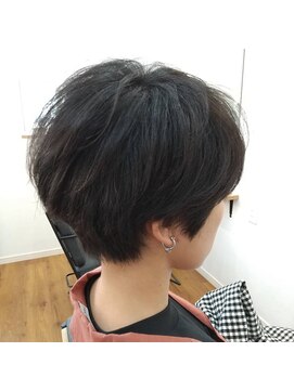 クッカ(kukka) 髪質を生かしたショートスタイル