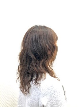 クオリス 上福岡店(QUALIS) 大人ロングウルフパーマ/デジタルパーマ/無造作/ロングレイヤー