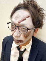 ヘアセットアップス(UP's)&nbsp;☆楽しくハロウィンメイク『顔を切られたメガネゾンビ♪』(^○^)