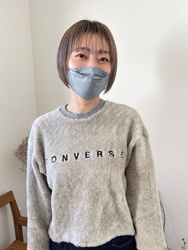 トネリコ(toneriko) ベージュカラー