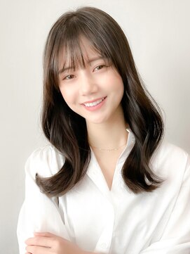 レア 表参道(L'ea) くびれヘアアプリコットオレンジ夏ヘアハイライトカラー