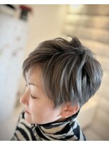 ピートリックヘアーメイキング(P-tRICK hair making) silver & シャドールーツ
