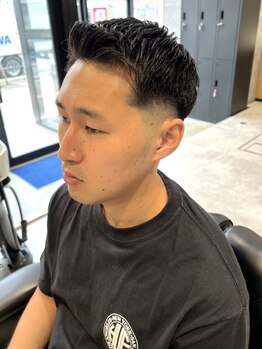 【大船駅近】フェードやツーブロックのバーバースタイル~旬なスタイルまで、幅広いオシャレが叶うBARBER