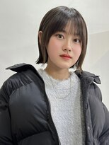 サクラ オモテサンドウ(SAKURA)&nbsp;切りっぱなし外ハネボブ×ぱっつん前髪/表参道美容室