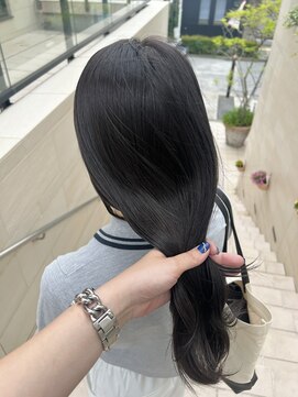 スタイル 成城学園前(STYLE) ダークトーン　モノトーングレージュ　暗艶髪