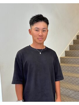 オリジン サロン(THE ORIGIN'S SALON) 高めフェードスタイル/メンズカット/アップバングショート