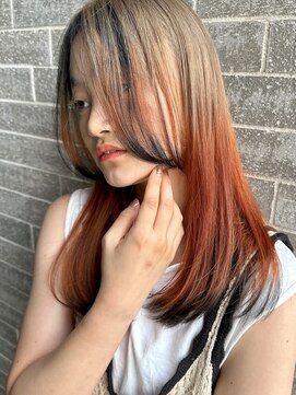 アート ミュゼ(a-to.musee) ミディアム/ホワイトベージュ~オレンジ~ブラック/エンドカラー