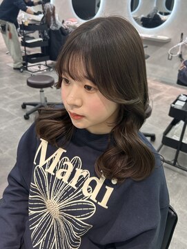 セライロ 千葉(celilo) 韓国ヘア/顔周りカット/ヨシンモリ/レイヤーカット/くびれヘア