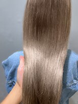 ビーポッシュ ジャスパー店(Be Posh) 美髪ストレート髪質改善トリートメントロンググレージュ縮毛矯正