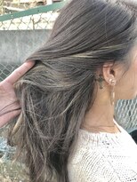 レガロ(REGALO RESORT)&nbsp;【sumile★】暗めグレージュ×インナーハイライト