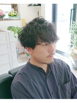 メンズヘアーモネ(men's hair MONE) 黒髪マッシュ系パーマ