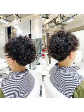 レンジシ オモテサンドウ(RENJISHI omotesando) モードカッコいいハードパーマショート！＜本橋寛道＞