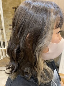 ヘアーサロン キー(Key) ナチュラルに個性をプラス♪シルバーアッシュインナーカラー