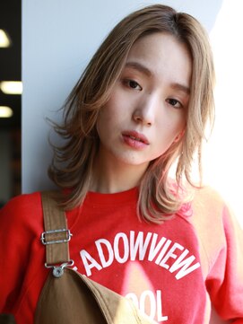 マイティ バイ エイチ(mighty by H) レイヤーミディ　くびれヘア