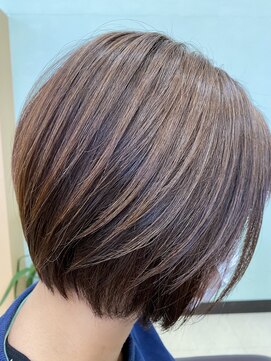 ヘアメイクトゥエンティワン イオンモール東久留米店 【大人可愛い30代・40代・50代◎】ショートボブ