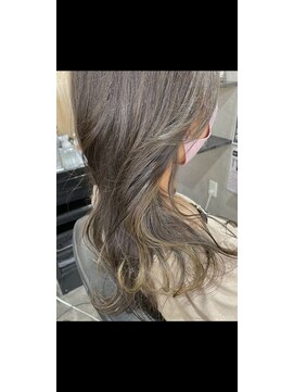 さぶちゃん 柏 イヤリングカラー ベージュ系