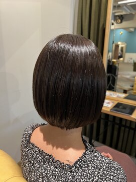 ムーン(moon) #美髪のススメ#ネビージュ#大人かわいいヘア#こなれミディ