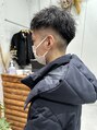 サティ(sati)&nbsp;メンズ短髪フェードスタイルとソフトツイストパーマ○