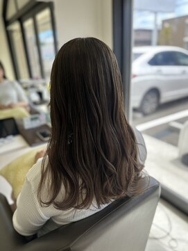 ミングルクラーロヘアー(MINGLE CLARO hair) スモーキーグレージュ