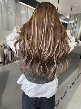 キング 枚方店(K!ng) 【枚方、高槻、梅田】ベージュ系ホワイトハイライト