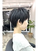 ビビッド(vivid)&nbsp;前髪あり直毛くびれショート