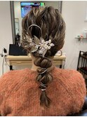 編みおろしヘアアレンジ