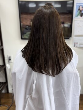 ヘアーサロン カラー 色彩店(COLOR) ナチュラルレイヤースタイル