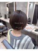 アッシュシルバーショートボブ