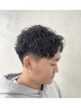 エッジ ヘア メイク(edge hair +make) メンズ/スパイラルパーマ/ツイストパーマ/ニュアンスパーマ/流山
