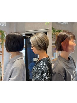 【こだわりの商材Veganカラー使用】ジアミン（ノンアルカリ）カラー剤を用意。頭皮・髪にも優しいカラー◎