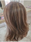 白髪を活かしたデザイン