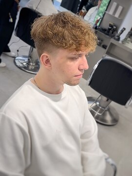 グルーマーズトウキョウ(GROOMER/S TOKYO) 神保町ラフカールブルーブラックメンズスパイキーショートmen's