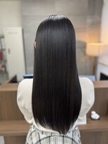 透け感、暗めカラー