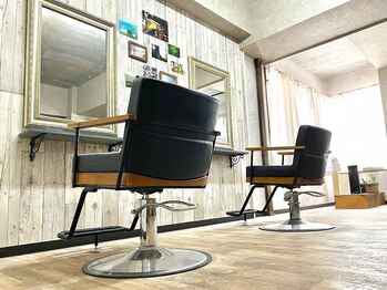 アリア(ALIA)の写真/髪も眉も整う大人女性のプライベートサロン◇少人数制の落ち着いた空間でゆったりとお寛ぎください。