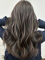 グロウ 恵比寿(grow) ホワイトシルバーグラデ☆傷ませたくない方はエクステでもOK♪