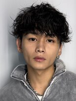 アイビーズ(IVYS)&nbsp;ツイストスパイラルシャドウパーマ無造作マッシュツーブロック