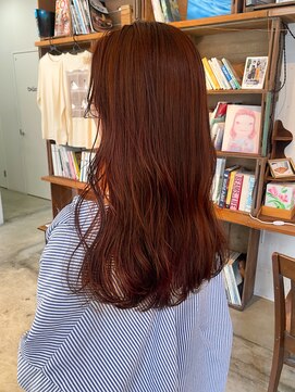 ヘアーアイストゥーレ(HAIR ICI TRE) ブリーチなしダブルカラー暖色オレンジカラー担当渡辺聖