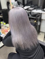 ラピス 福岡天神店(Lapis) ホワイトシルバーカラー【ブリーチ】