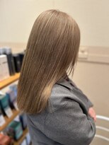 シダ(sida)&nbsp;ブリーチしてもツヤ感がるブラウンベージュ