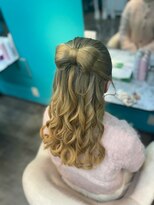 リエラ 新宿(RIERA)&nbsp;立体リボンハーフアップ