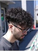 渋谷スペインカールメンズパーマフリンジカットテーパーフェード