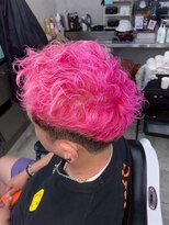 ダムディー トウキョウ 新宿店(DAMDEE TOKYO)&nbsp;夏はド派手に原色カラー！