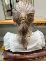 コンパス(COMPASS)&nbsp;ホワイティベージュ