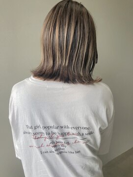 モノトーン(MONOTONE) ナチュラルハイライト