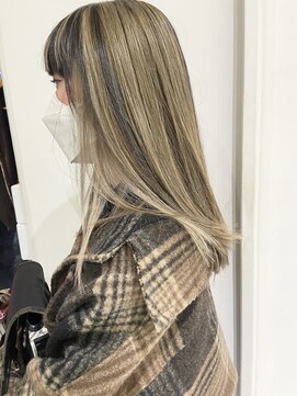 ヌー 代官山(nuu) ・ブリーチカラーインナーカラーハイライトカラーグレージュ