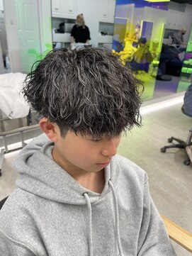 ゼスト 八王子店(ZEST) ツイストスパイラル 波巻きパーマ スパイラルパーマ