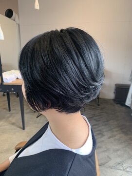 デラハイダウェイ(DELA HIDEAWAY) スッキリショート